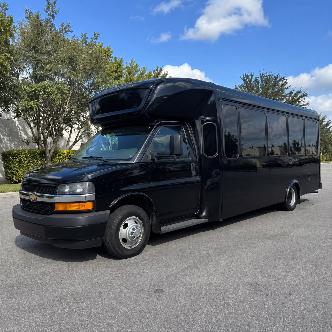 bachelor and bachelorette party buses in virginia beach