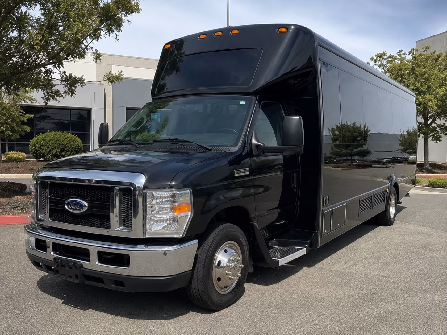 shuttle to norfolk international airport